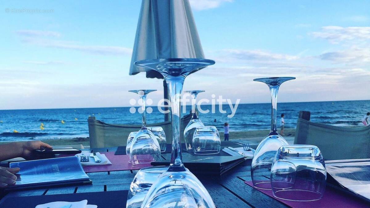 Commerce à LES SABLES-D&#039;OLONNE