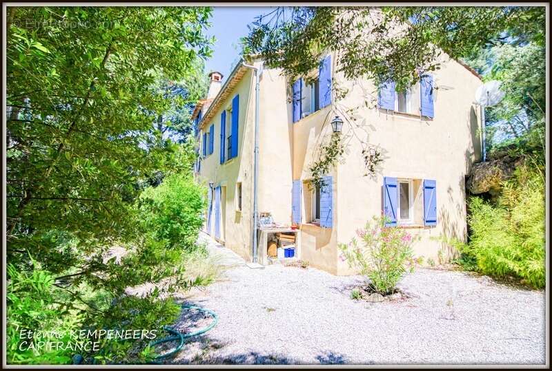 Maison à LORGUES