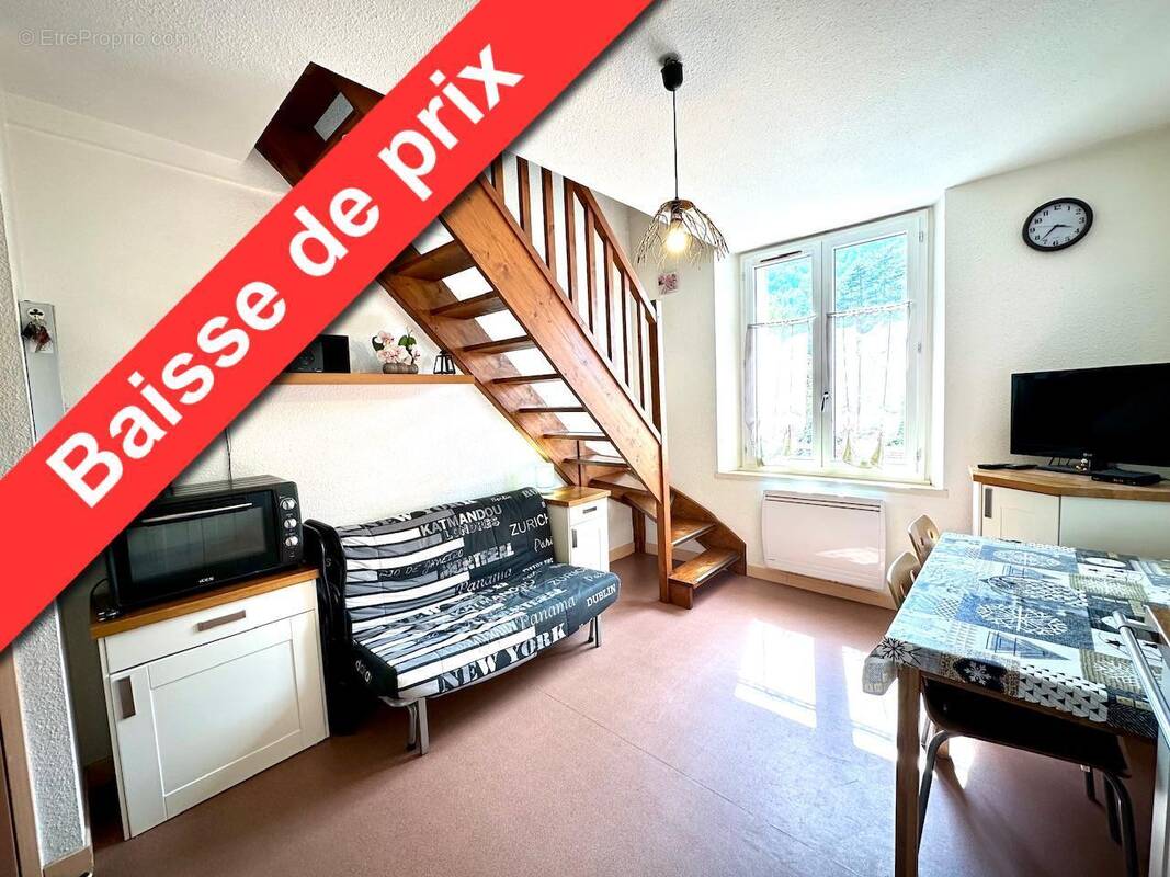   - Appartement à AX-LES-THERMES