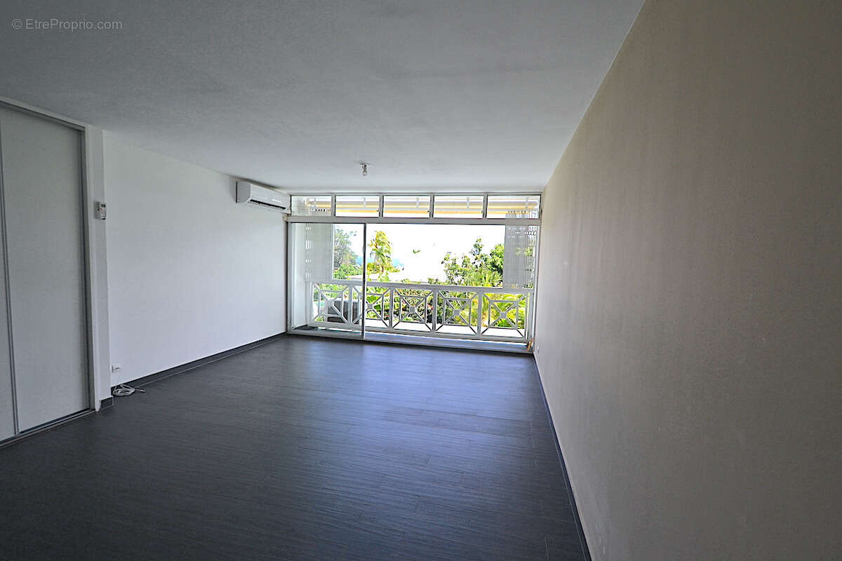 Appartement à LE GOSIER