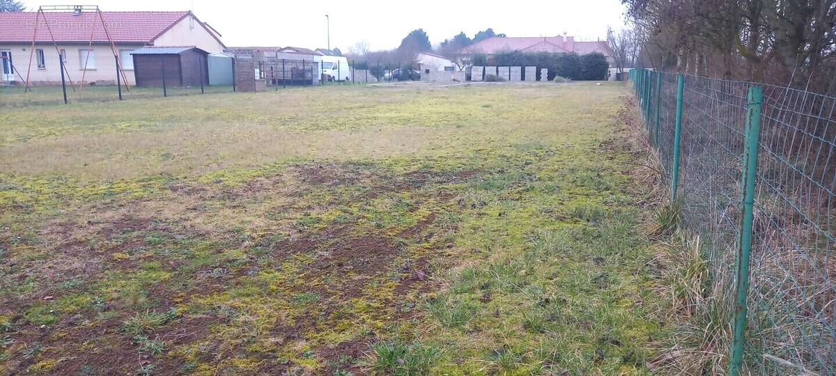 Terrain à VITRY-LE-FRANCOIS