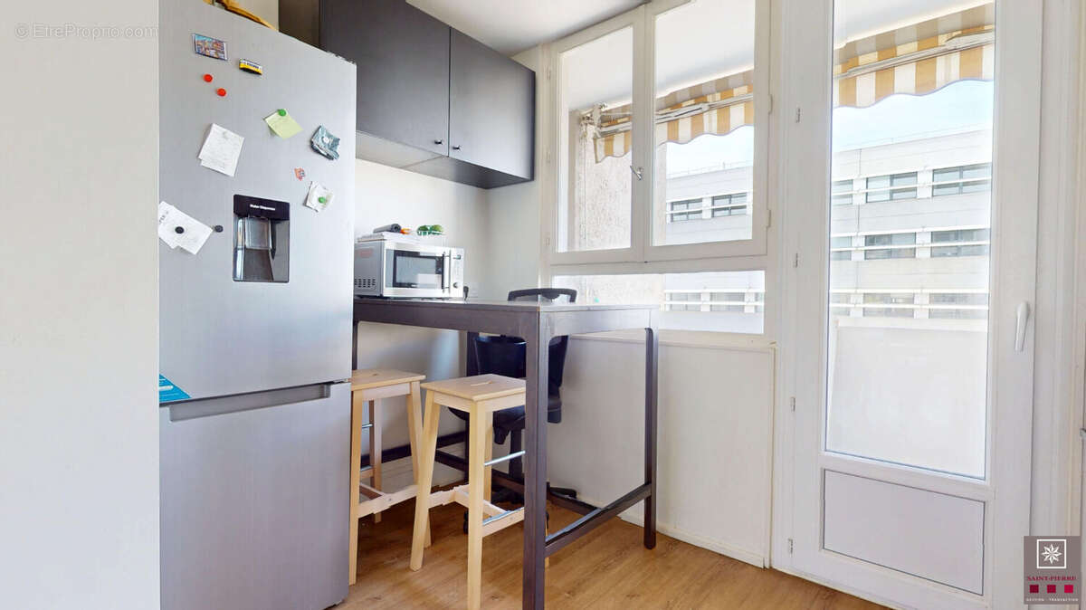 Appartement à LYON-8E