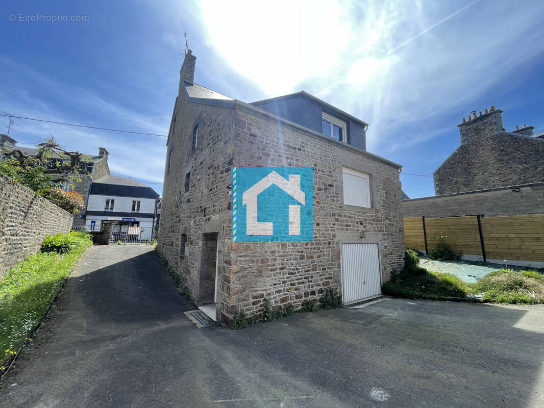 Maison à AVRANCHES