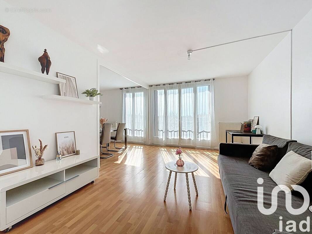 Photo 1 - Appartement à SARCELLES