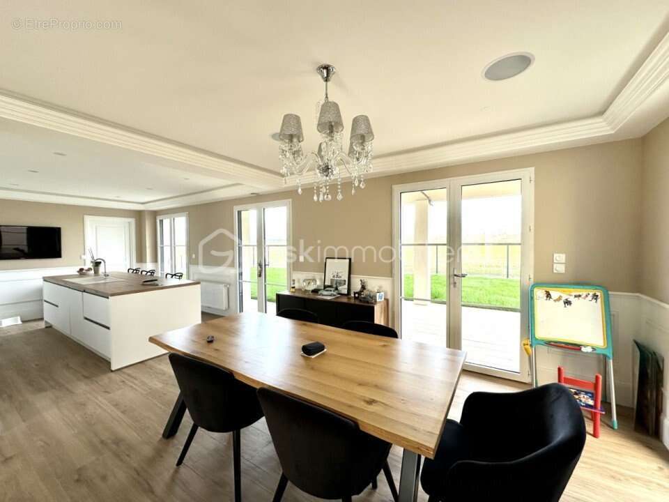 Maison à SALEUX