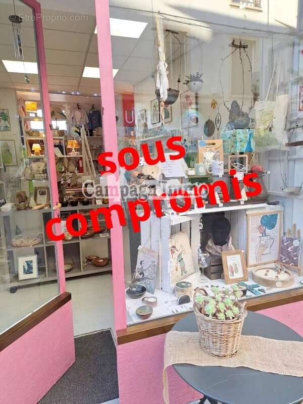 Commerce à AMPLEPUIS