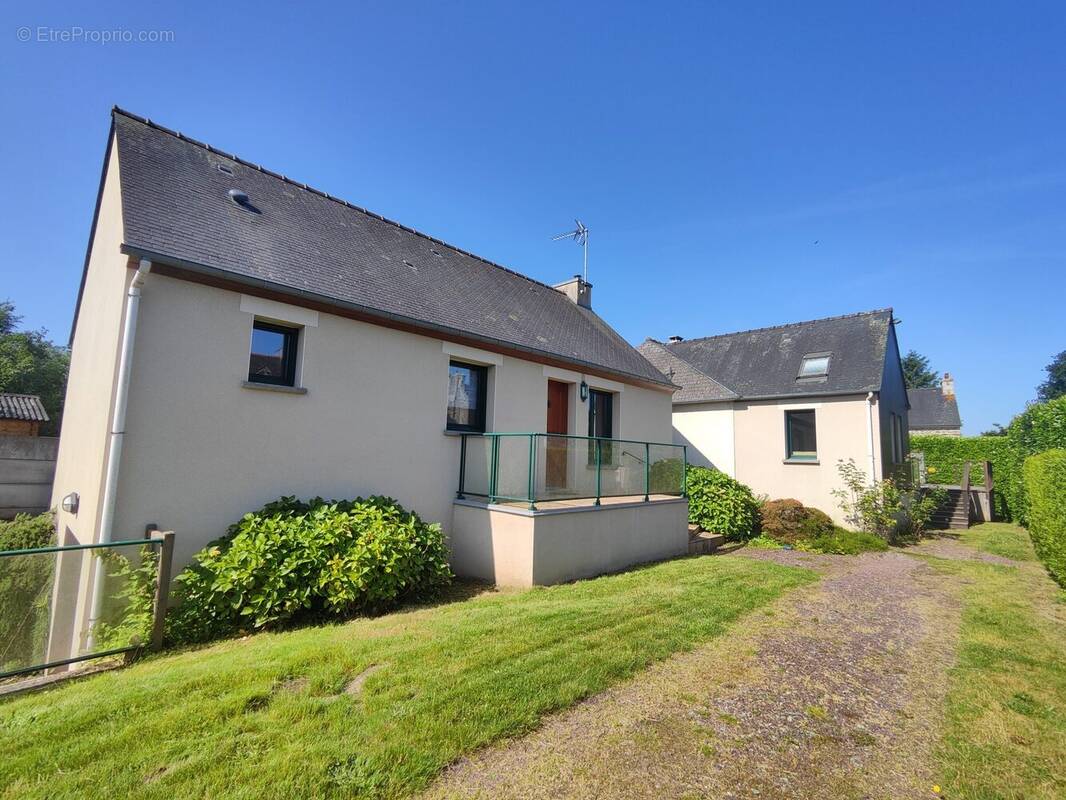 Maison à LE MINIHIC-SUR-RANCE