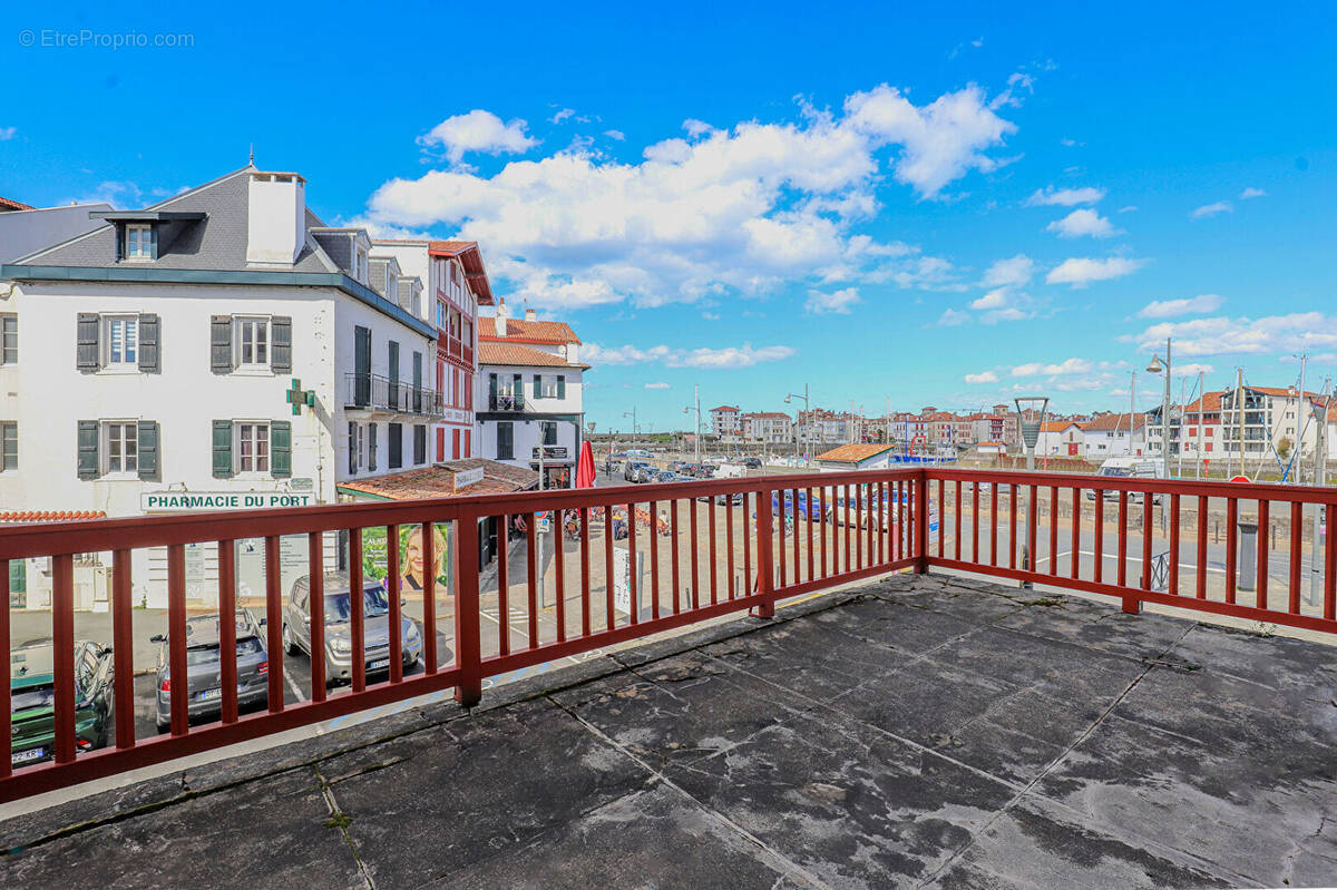 Appartement à CIBOURE