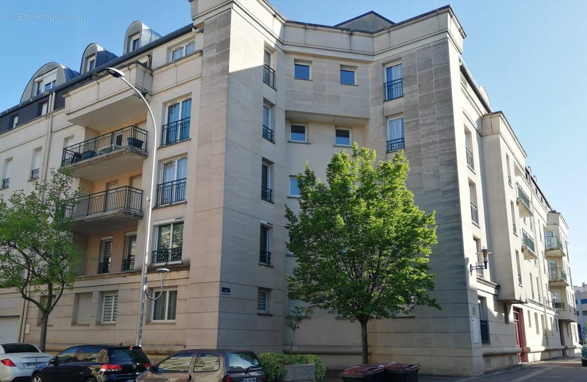 Appartement à JUVISY-SUR-ORGE