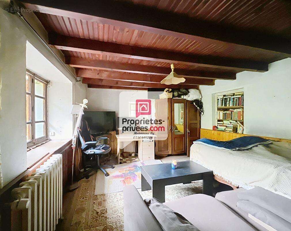 Maison à UGINE