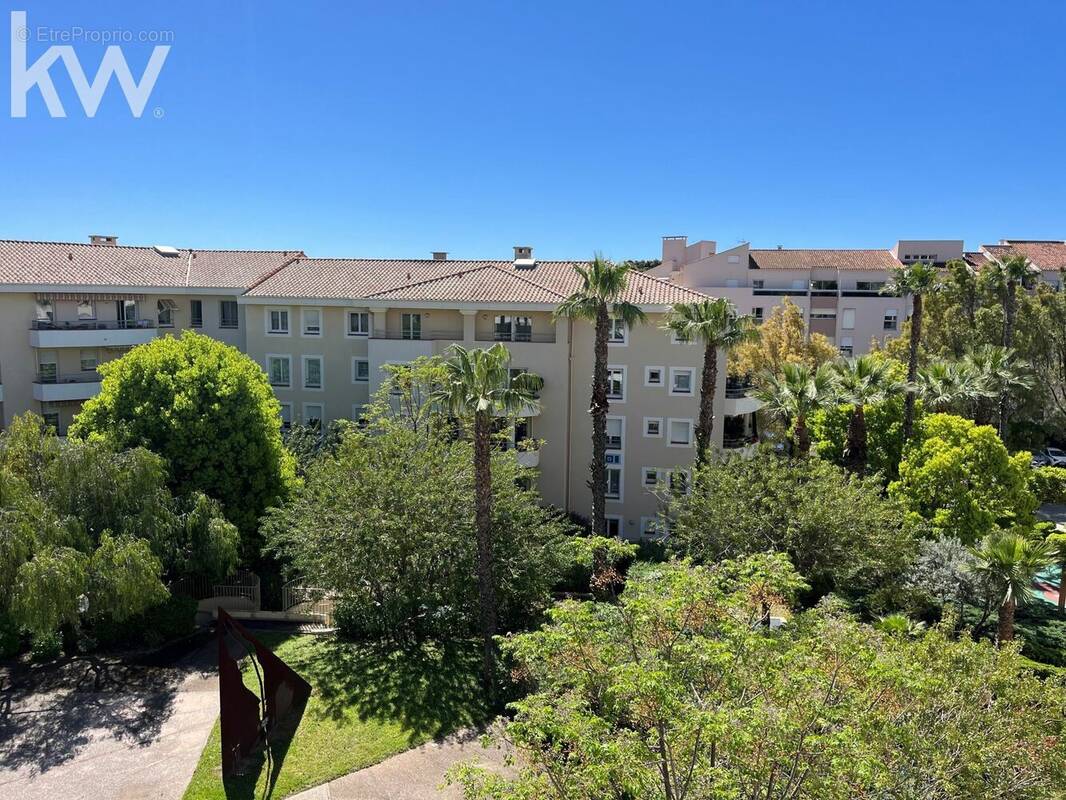 Appartement à HYERES