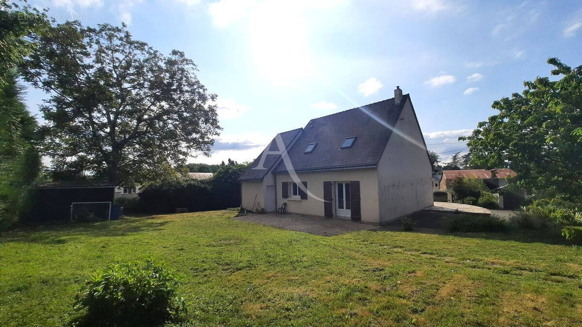 Maison à BRIOLLAY
