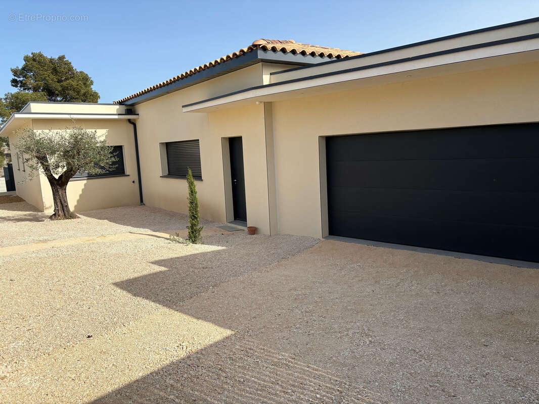 Maison à NIMES