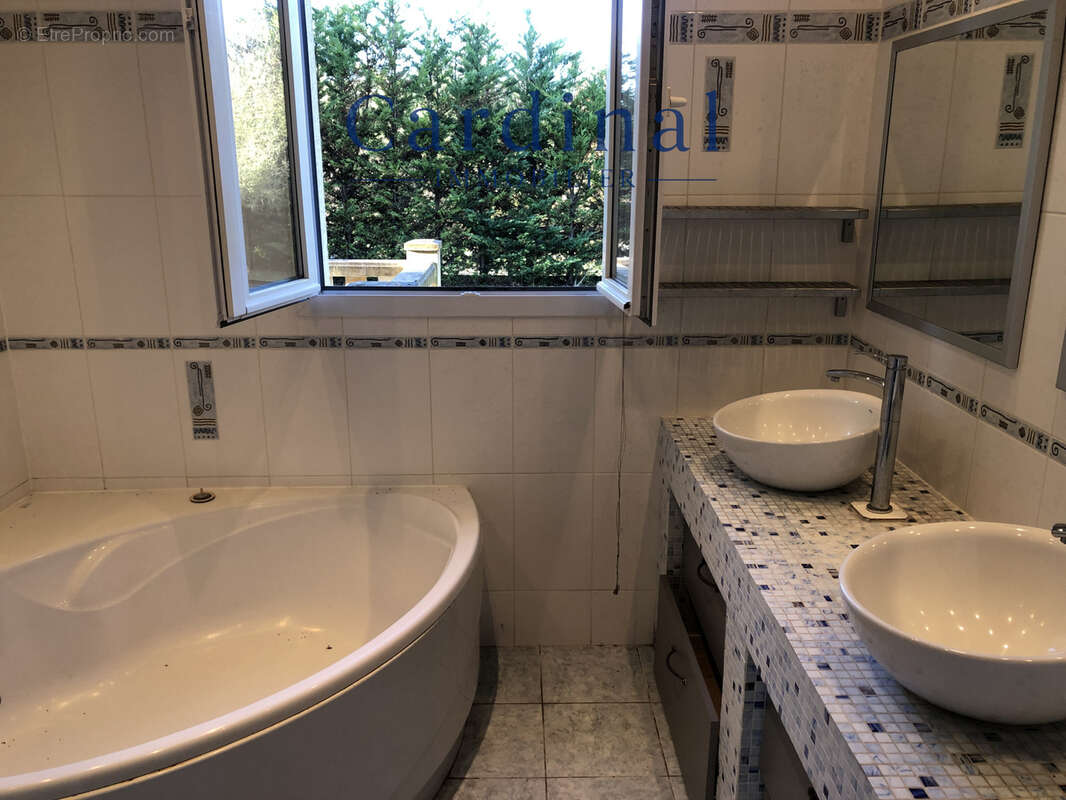 Maison à COURSAC
