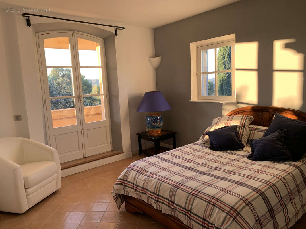 Maison à LE CASTELLET