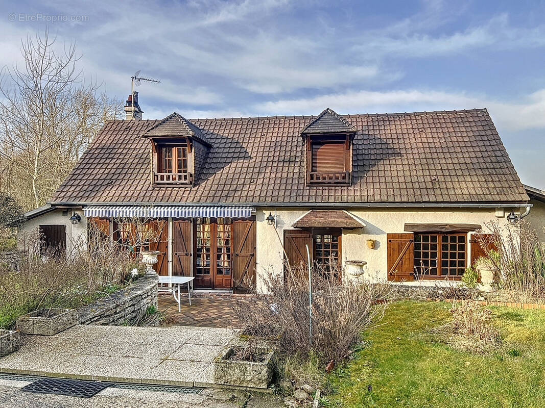 Maison à CHAUMONT-EN-VEXIN