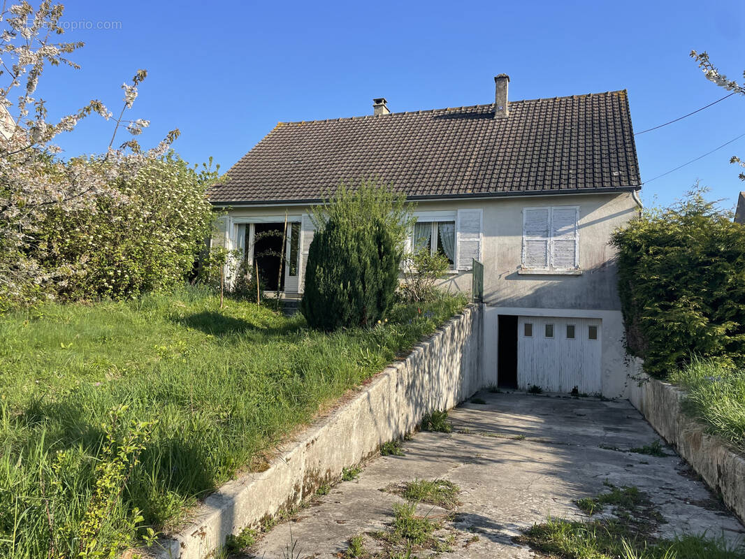 Maison à NANGIS