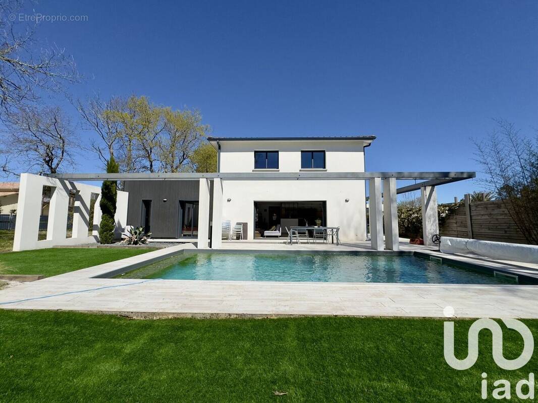 Photo 1 - Maison à SAINT-AUBIN-DE-MEDOC
