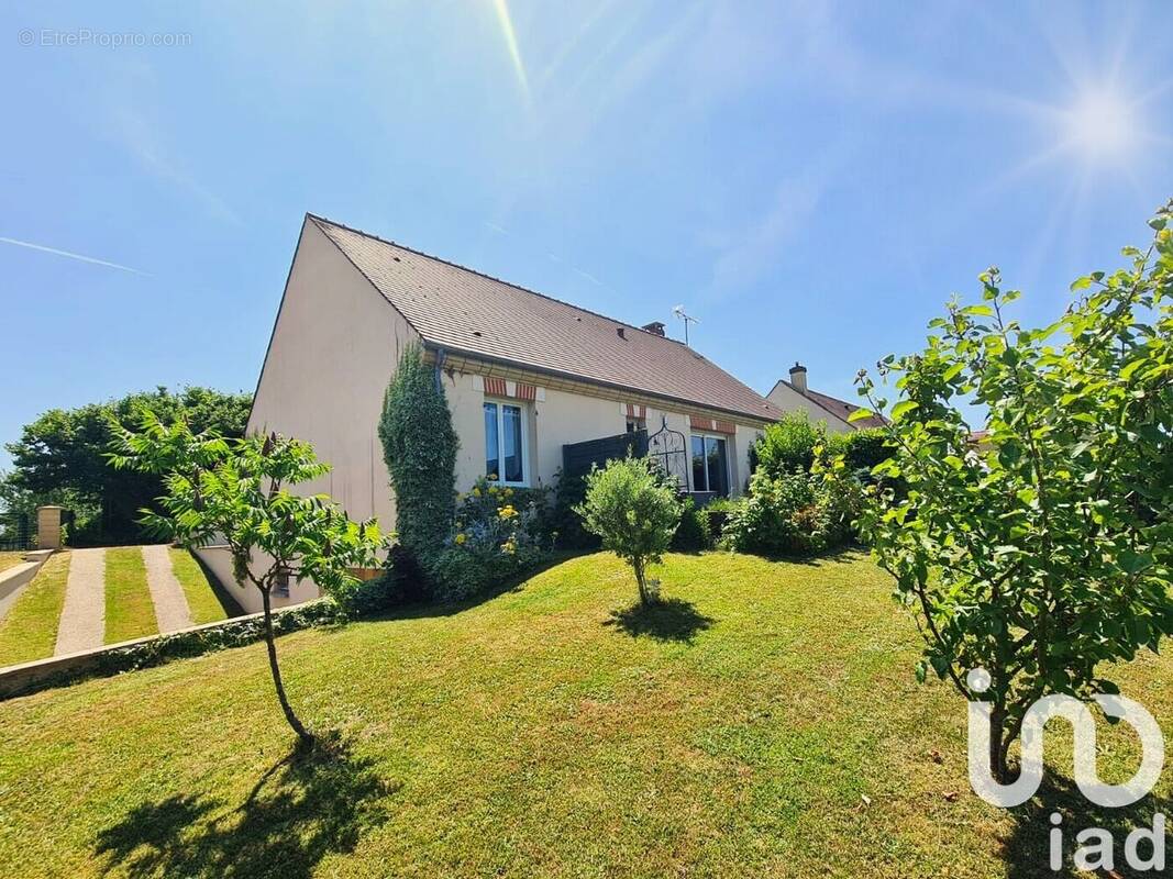 Photo 1 - Maison à DADONVILLE