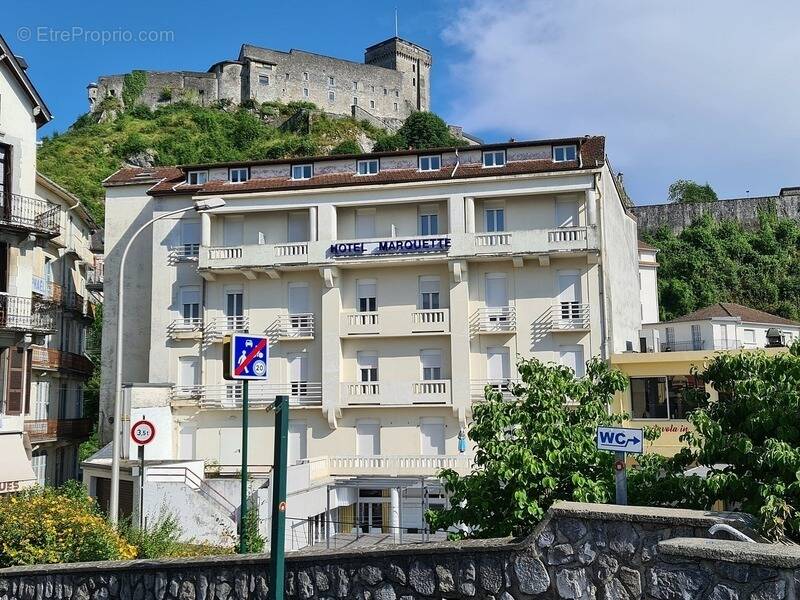 Commerce à LOURDES