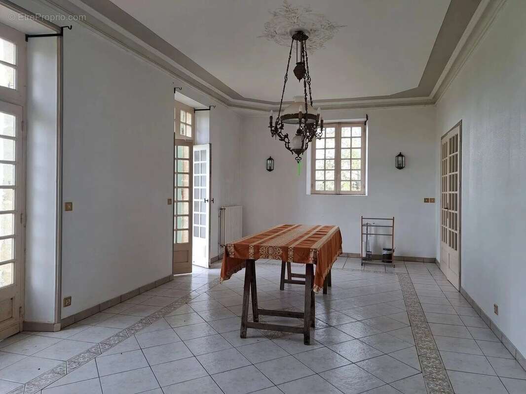 Maison à LANGON