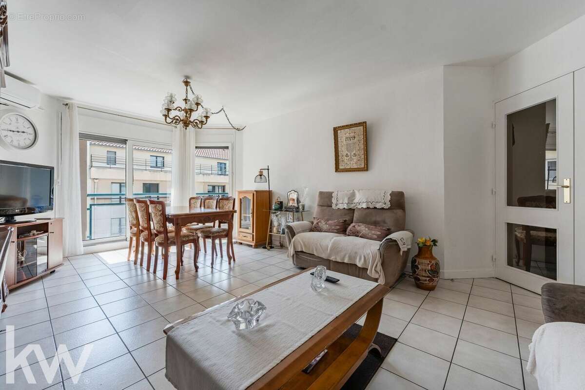 Appartement à LYON-7E