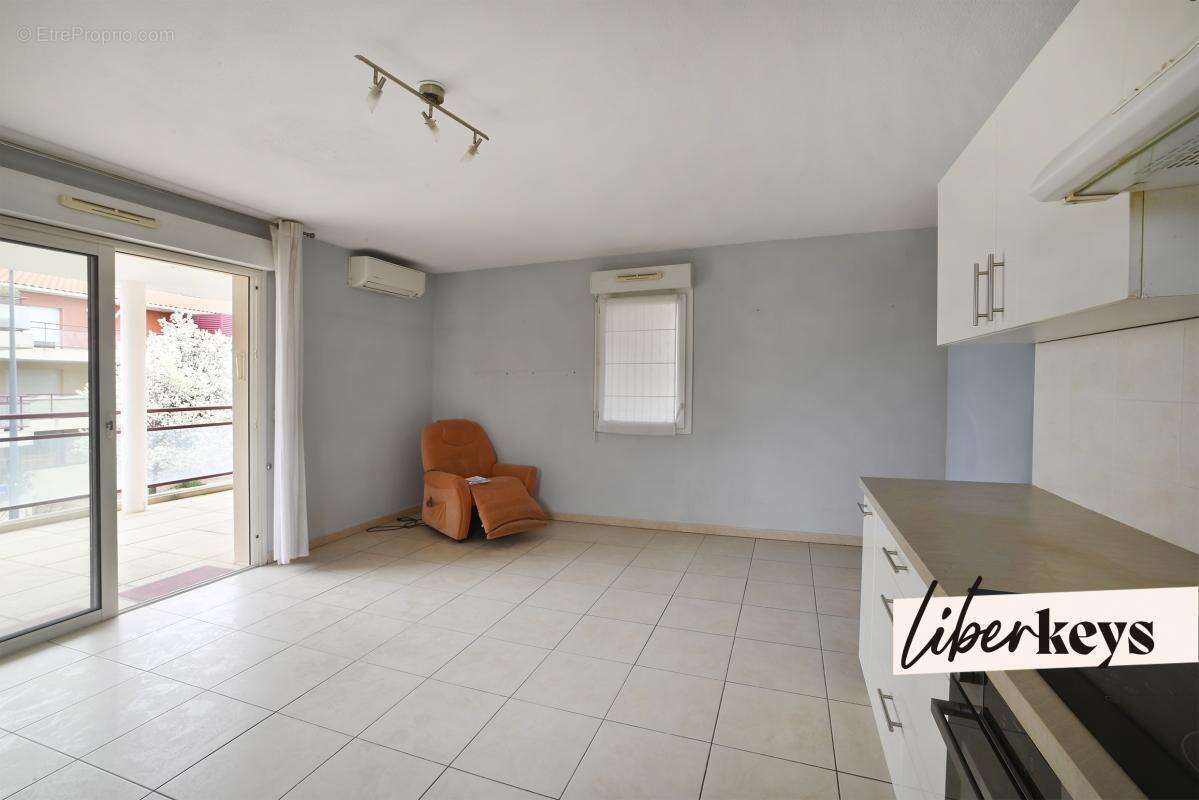 Appartement à ARAMON