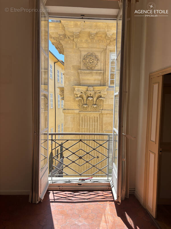 Appartement à AIX-EN-PROVENCE