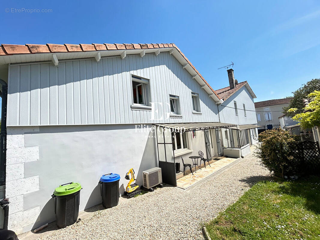 Maison à ROUILLAC