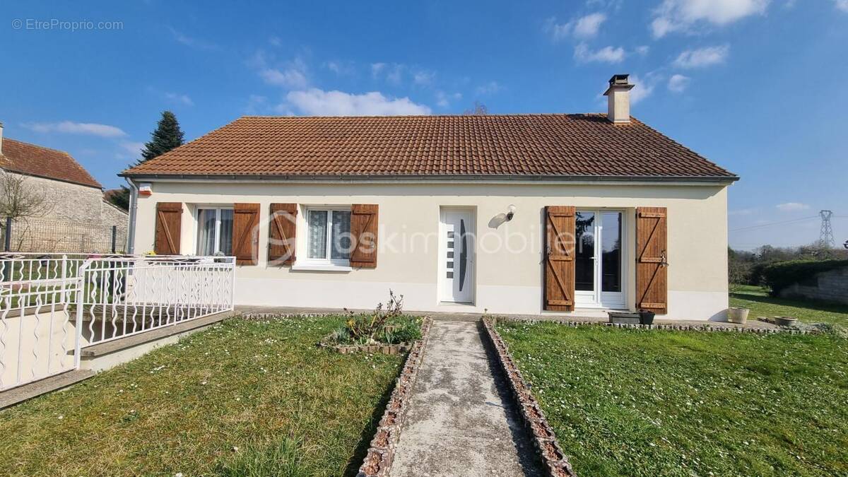Maison à SOUPPES-SUR-LOING