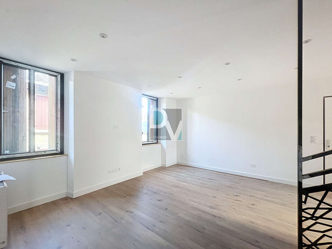 Appartement à FORMIGUERES
