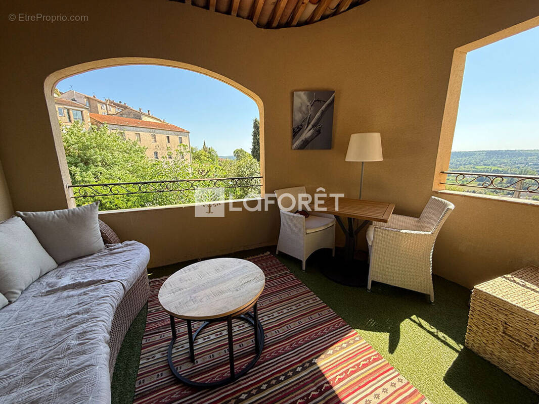 Appartement à FAYENCE