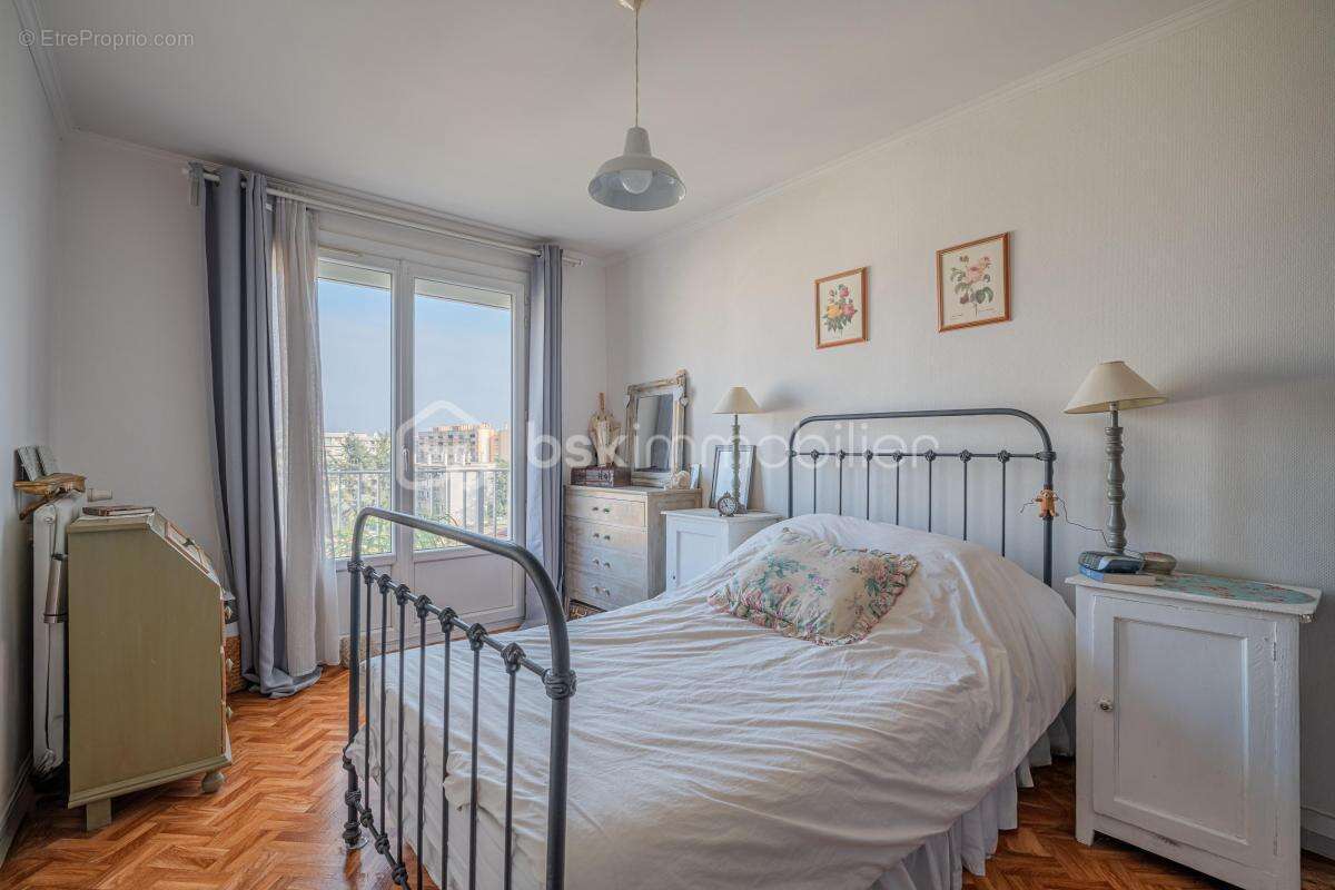 Appartement à ECHIROLLES