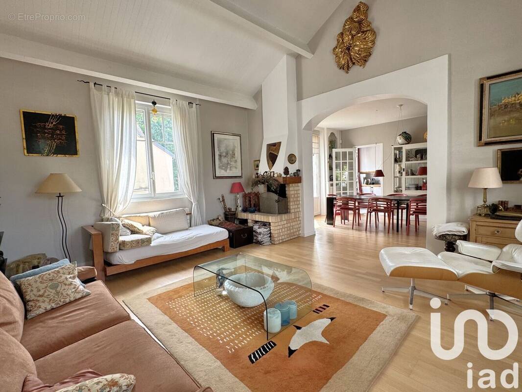 Photo 1 - Appartement à LA CELLE-SAINT-CLOUD