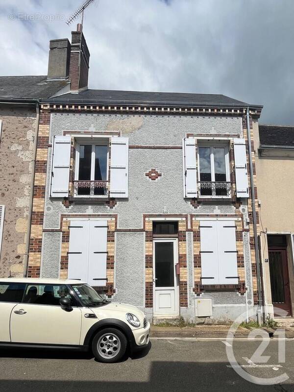 Maison à BROU