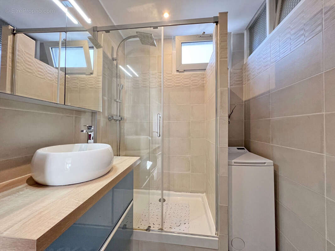Appartement à ASNIERES-SUR-SEINE