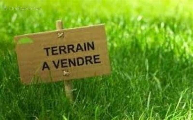 Terrain à CASTELCULIER