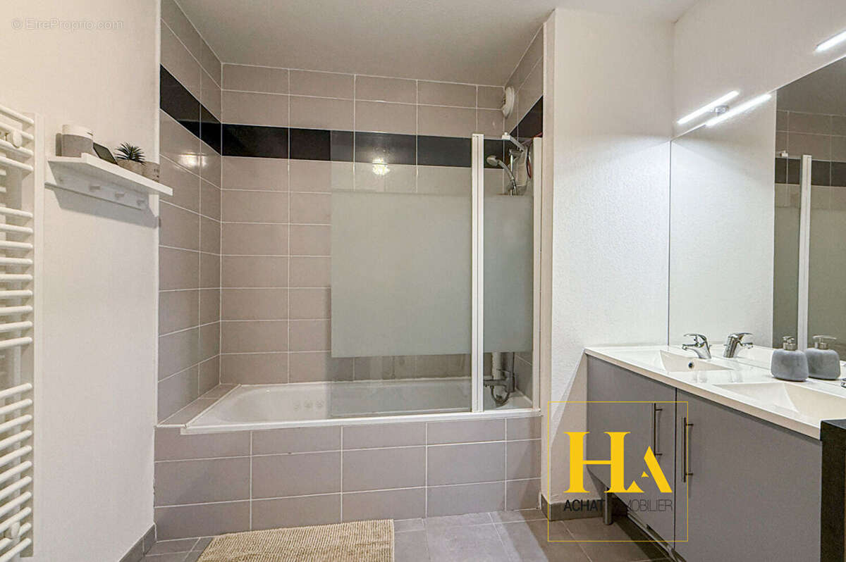 Appartement à COLOMIERS