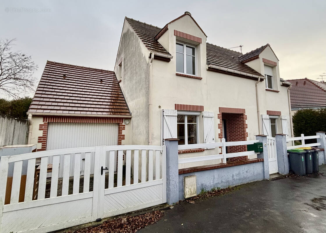 Maison à SOISSONS