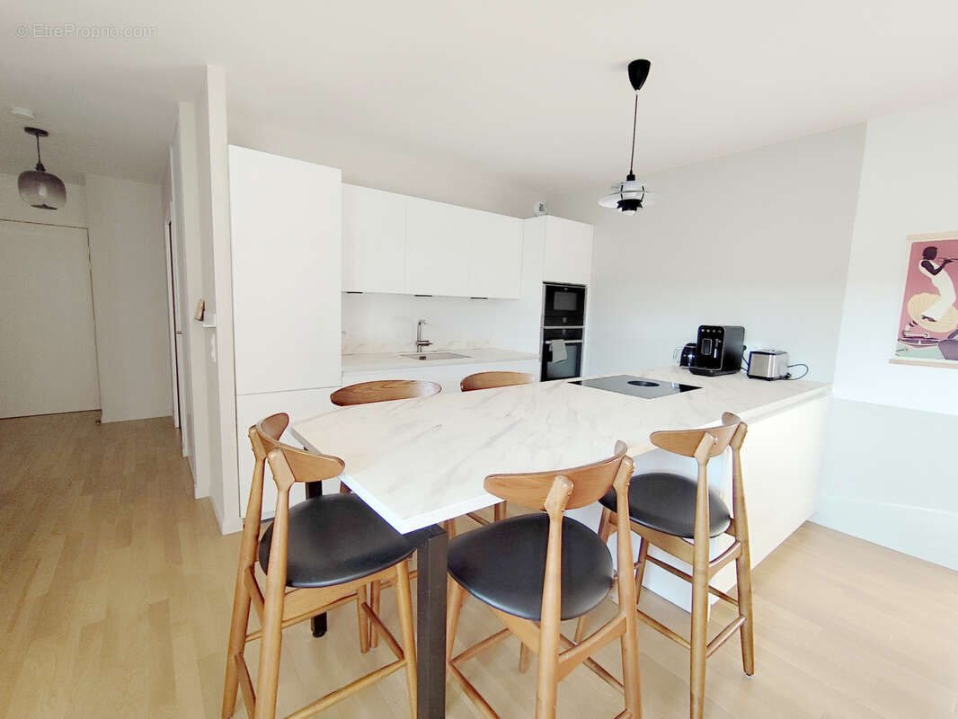 Appartement à SAINT-MAUR-DES-FOSSES