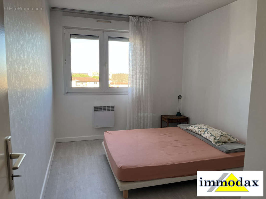 Chambre - Appartement à DAX