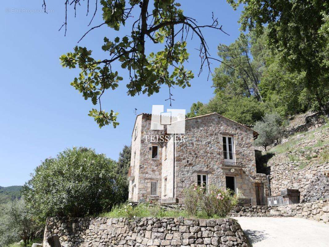Maison à JOYEUSE