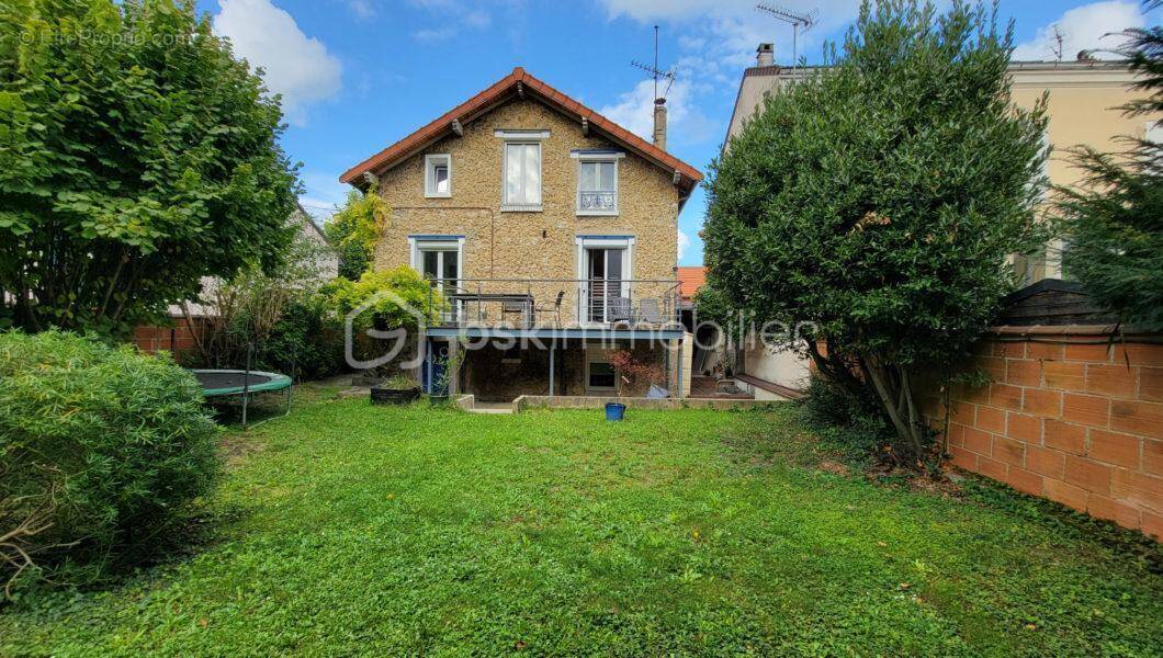 Maison à CHELLES
