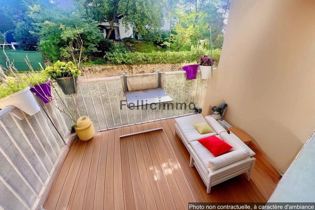 Appartement à LE CANNET