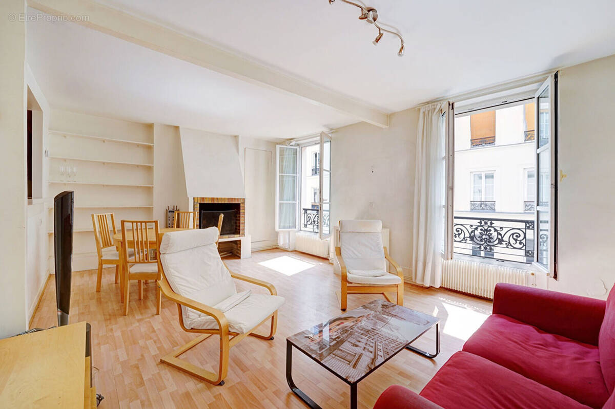 Appartement à PARIS-11E