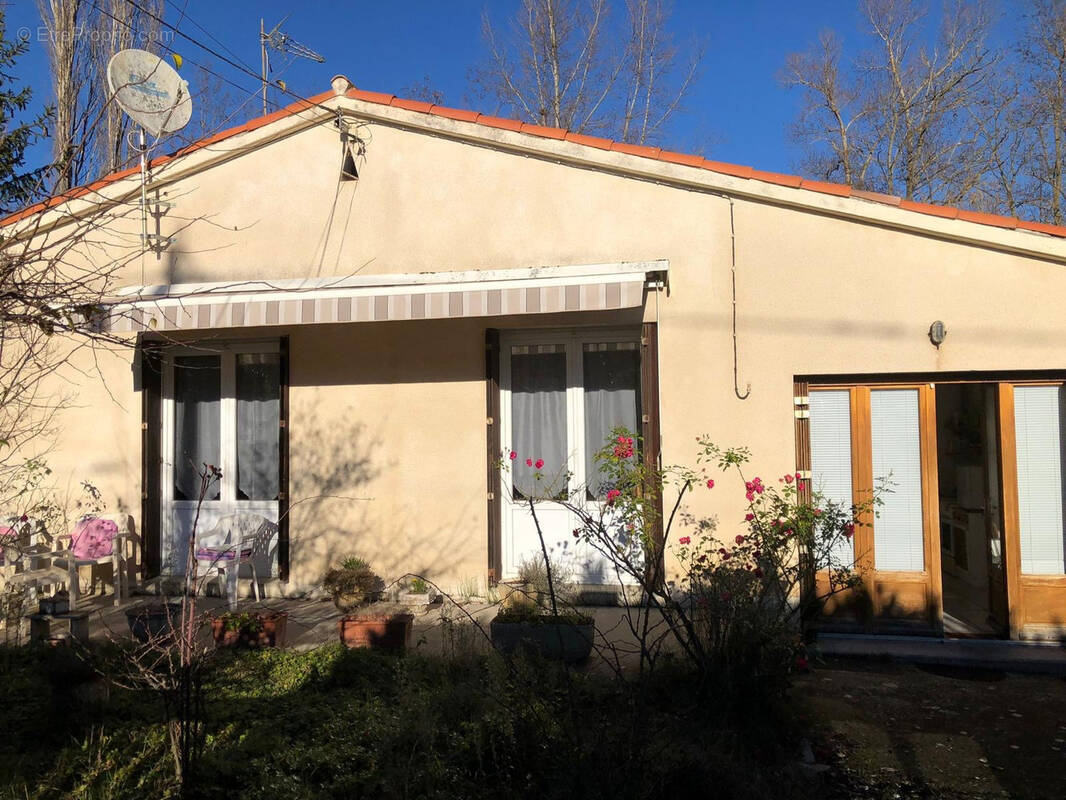 Maison à ESPERAZA