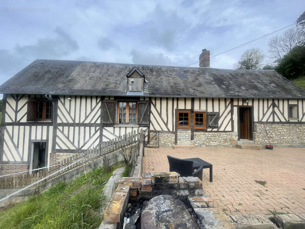 Maison à VIMOUTIERS