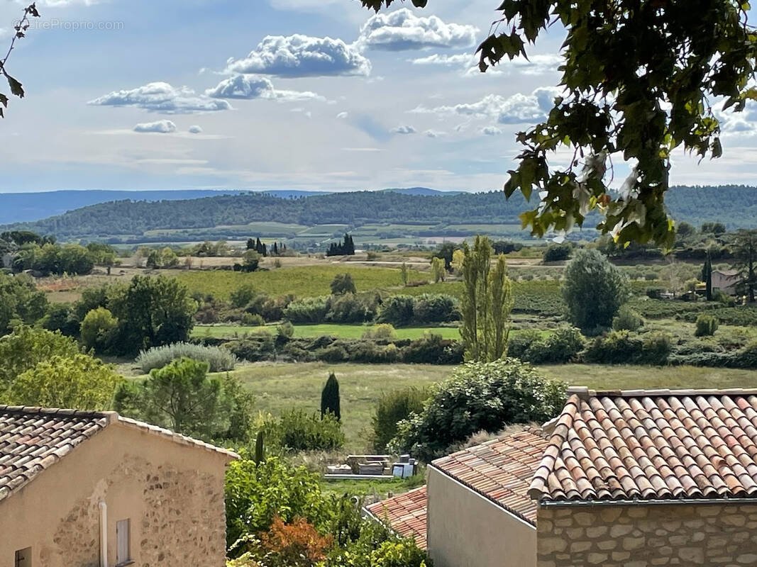 Maison à CUCURON