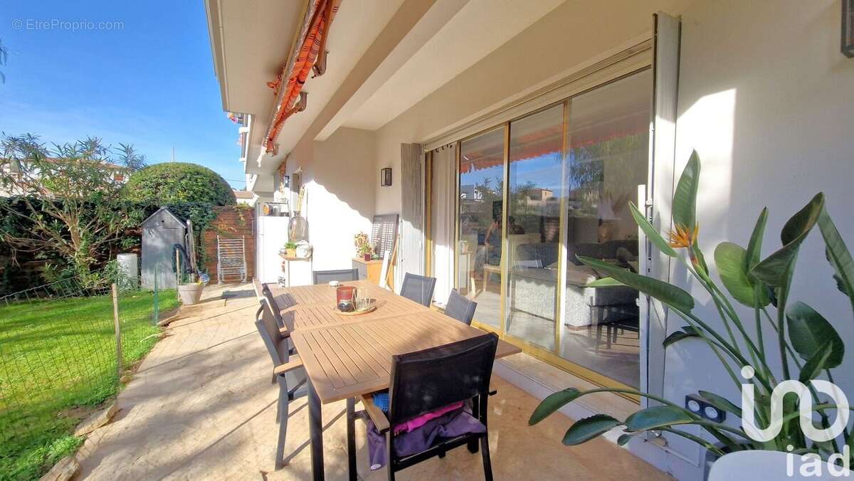 Photo 7 - Appartement à SAINT-LAURENT-DU-VAR