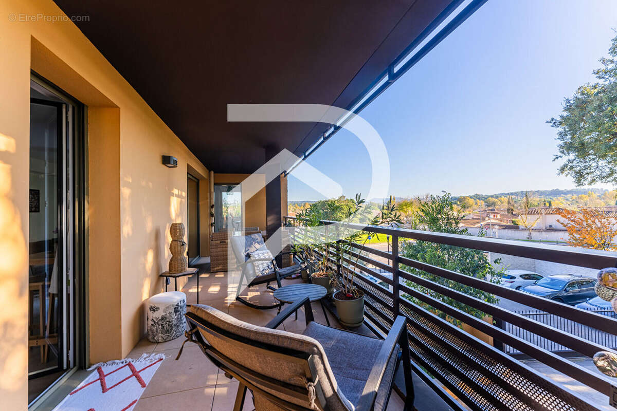 Appartement à ARLES